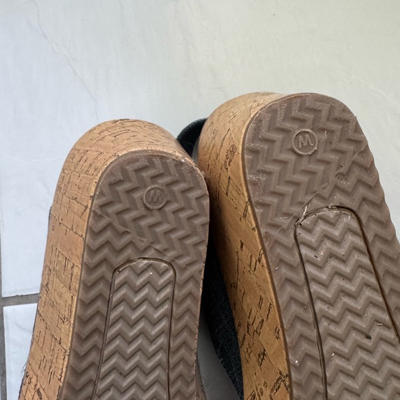 Skechers Denim Blue Wedge Sandals - Picture 7 of 8